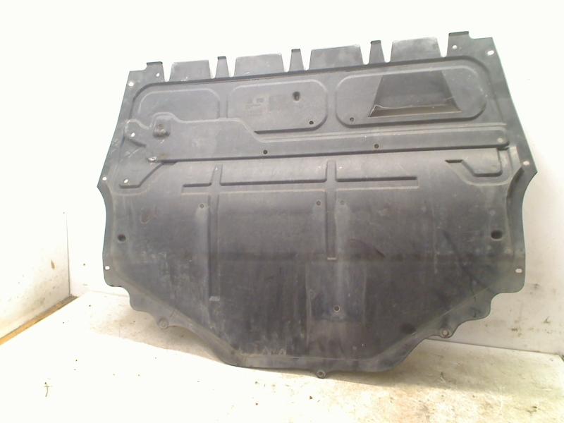 MOTORBESCHERMPLAAT A1 Sportback (8XA / 8XF) (6C0825235A), Gebruikt, Dhr. R. de Gouw, Audi, De Bloemendaal 21 21
5221 EB  'S HERTOGENBOSCH, NL