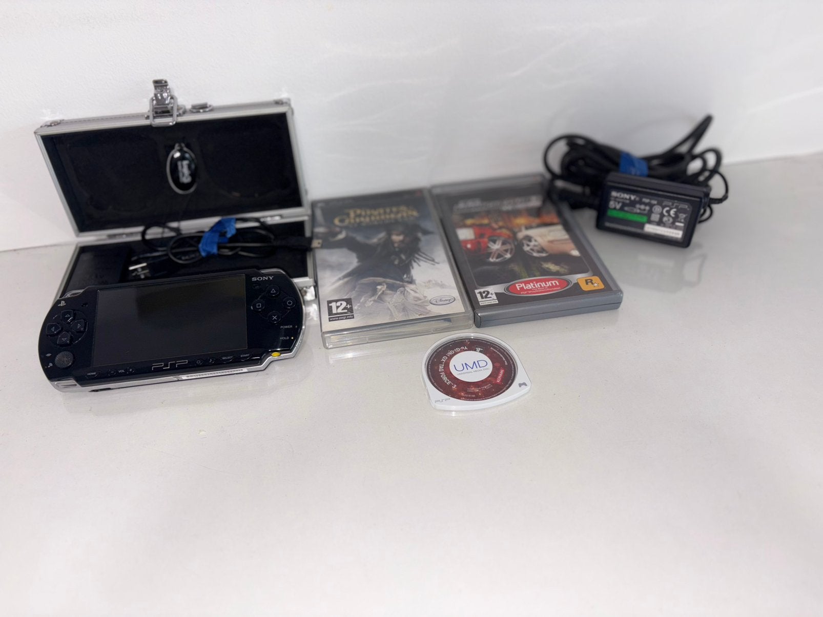 Psp met acc, Consoles de jeu & Jeux vidéo, Enlèvement, Comme neuf, PSP