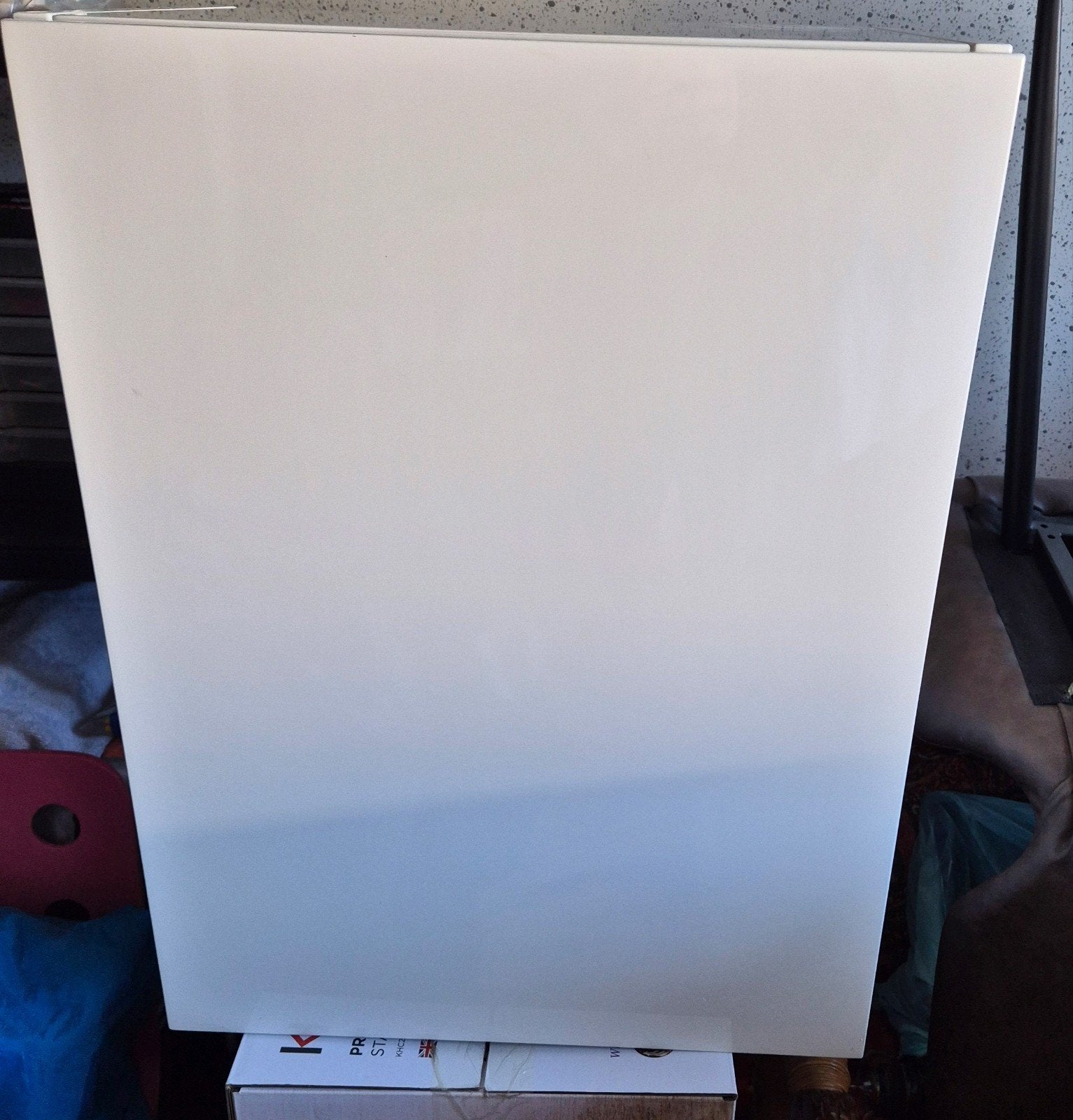 Armoire suspendue, Enlèvement, Comme neuf