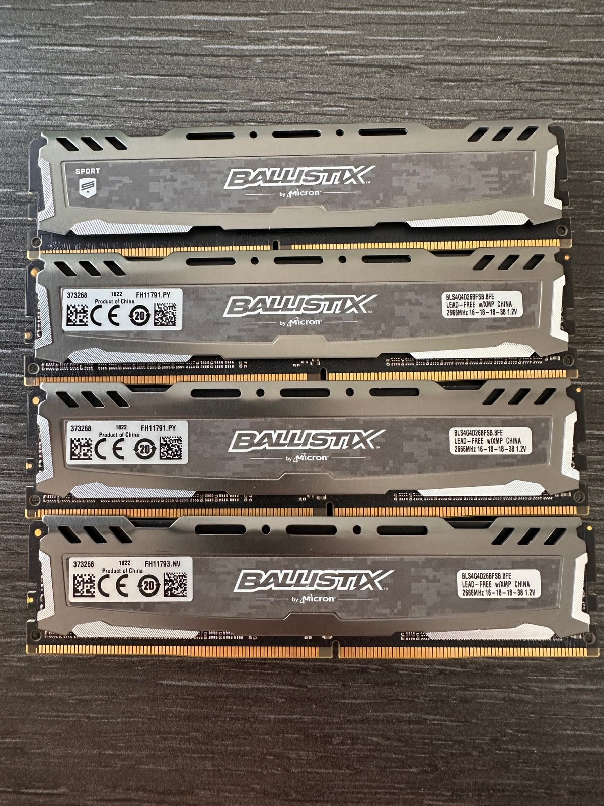Crucial Ballistix Sport LT Gray 16GB DDR4 RAM (4x 4GB) 2666M, Computers en Software, RAM geheugen, DDR4, Ophalen of Verzenden