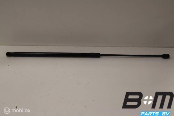 Gasdrukveer achterklep VW Beetle vanaf 2012 5C5827550C, Gebruikt