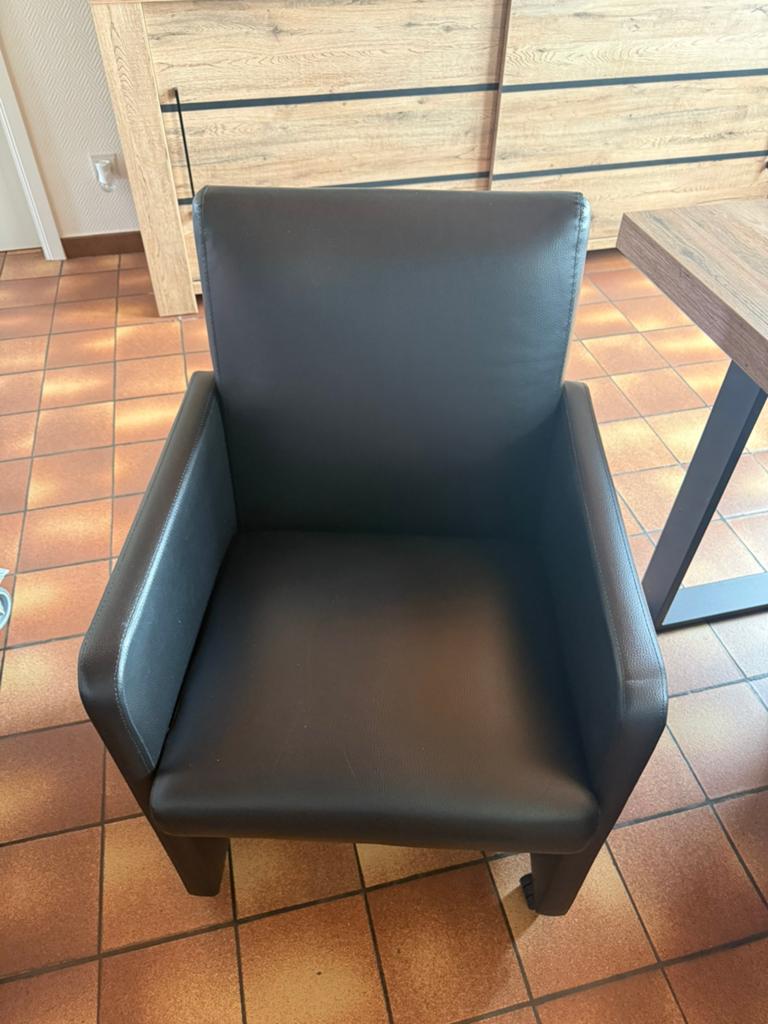 Eetplaats, Enlèvement, Comme neuf