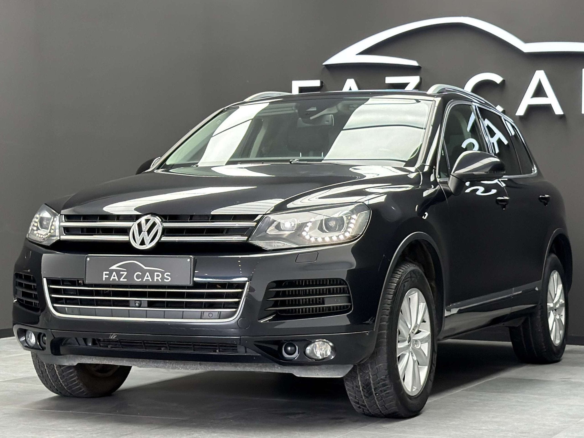 Volkswagen Touareg 3.0 CR TDi V6 * CAMÉRA + REGU + GPS + CU, Autos, Cuir, Euro 5, Achat, Entreprise