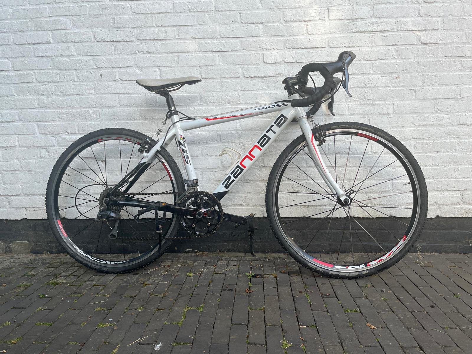 Vélo de route Zannata 26 pouces, Vélos & Vélomoteurs, Frein sur jante, Aluminium, Comme neuf, Enlèvement