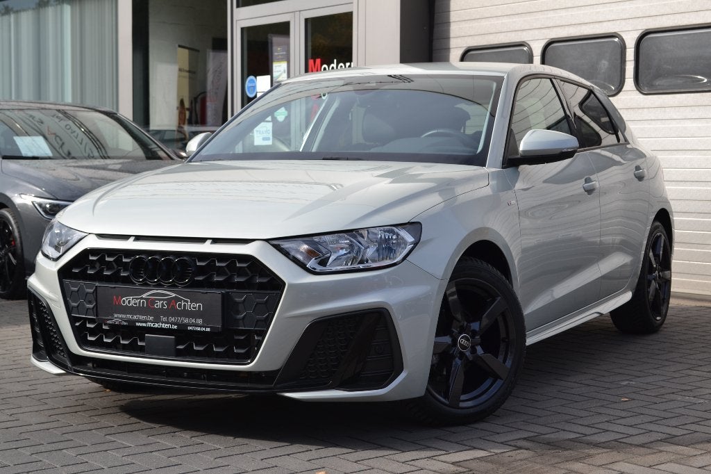 Audi A1 25 TFSi S-Tronic. Ligne S. 13 000 km., Autos, Argent ou Gris, Achat, A1, Entreprise