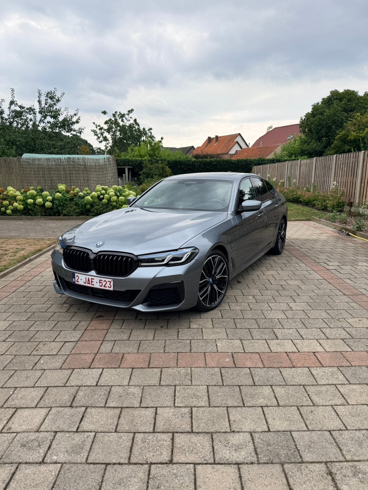 BMW 545e x-drive, Auto's, BMW, Automaat, 4 deurs, Parkeerassistent, Leder