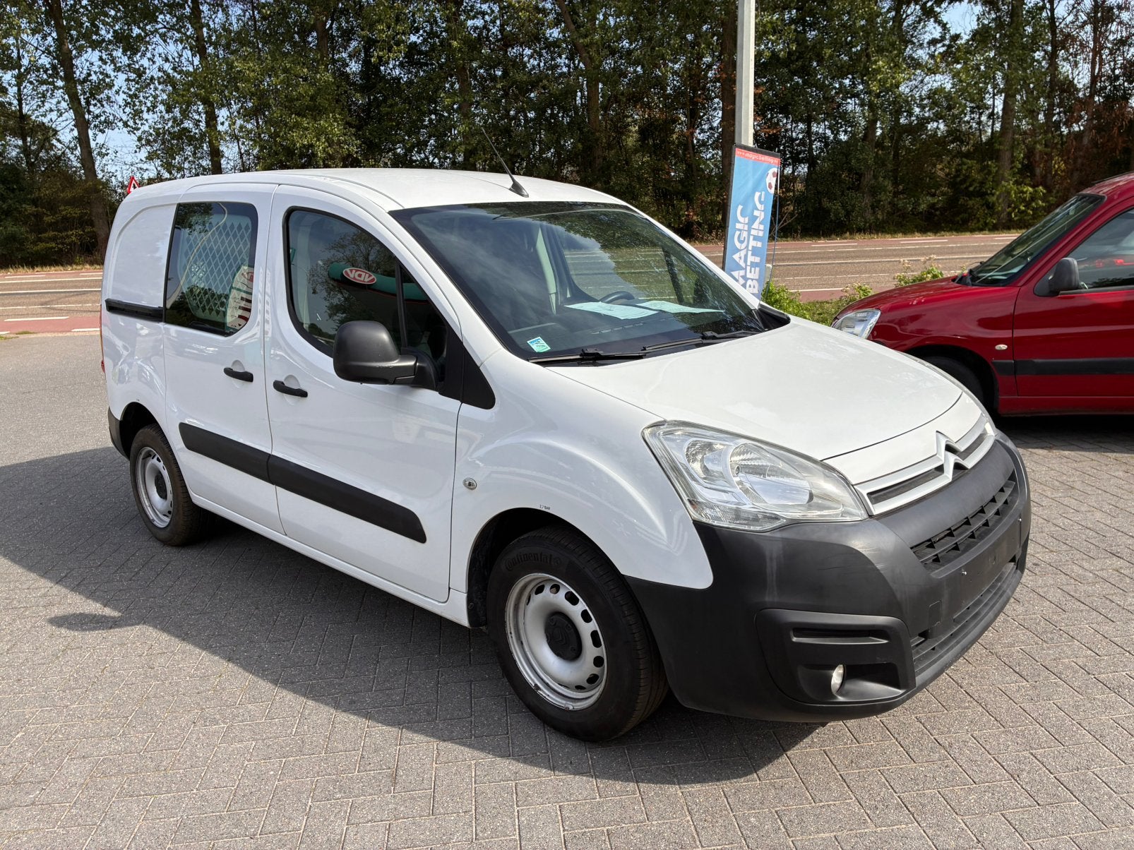 Citroen Berlingo 2018 TVA déductible, Autos, Achat, Euro 6, Entreprise, Boîte manuelle