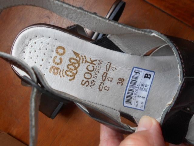 chaussures neuves ou presque neuves à partir de 5€, Vêtements | Femmes, Chaussures, Comme neuf, Sneakers et Baskets, Noir, Enlèvement ou Envoi