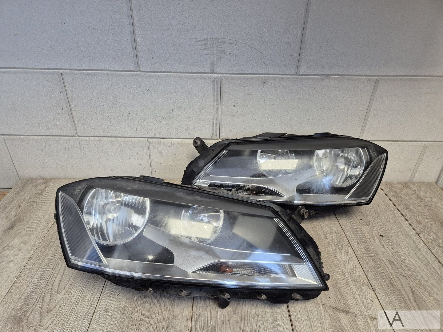 VW Passat 2010 - 2015 koplamp links 3ab941005 halogeen €100, Auto-onderdelen, Gebruikt, -, Volkswagen, -