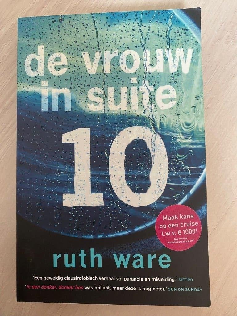 Ruth Ware - De vrouw in suite 10, Livres, Enlèvement, Utilisé, Ruth Ware