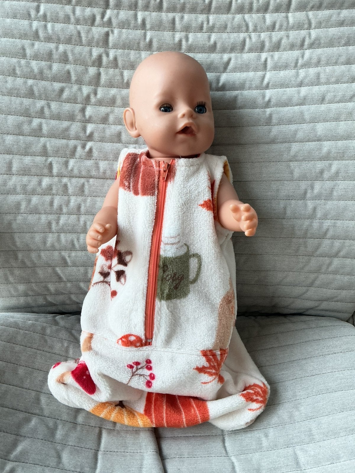 218. Babyborn: Nieuw slaapzakje in knuffelfleece, Ophalen of Verzenden, Nieuw, Babypop