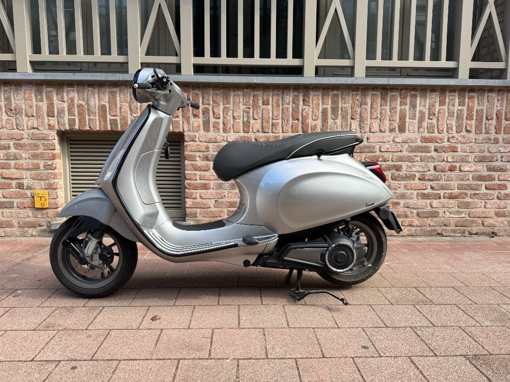 Vespa elettrica 2022, Autres modèles, Comme neuf, Classe B (45 km/h), Enlèvement
