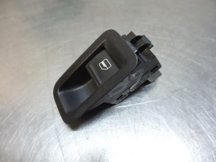 Commutateur vitre électrique d'un Volkswagen Polo (Polo 09-, -, 3 mois de garantie, Utilisé, -