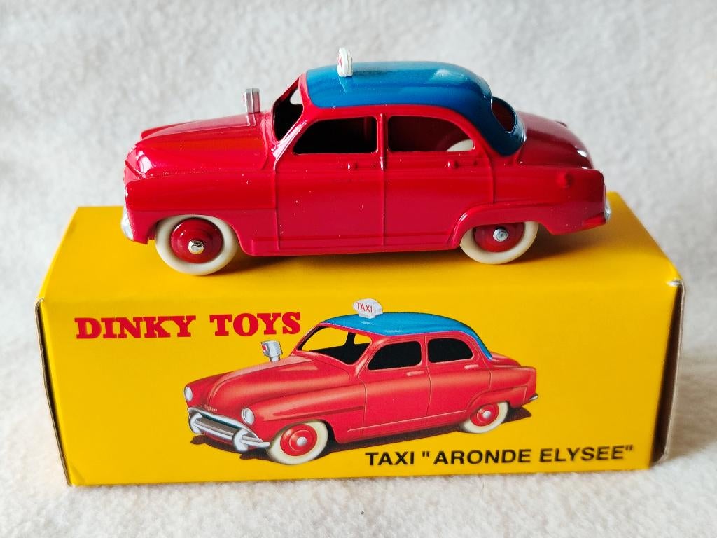 Dinky Atlas_ Simca "Aronde" Elysée TAXI _ 24UT _jantes rouge, Hobby & Loisirs créatifs, Enlèvement ou Envoi, Neuf, Voiture, Dinky Toys