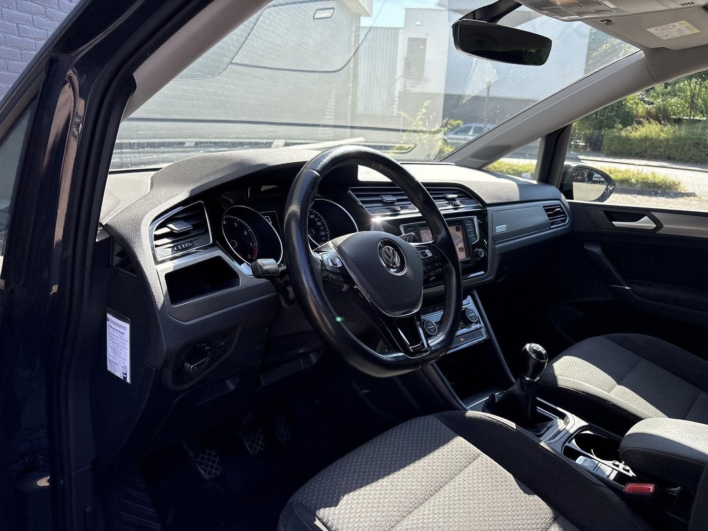 Volkswagen Touran 1.2 TSI Comfortline | Cruise | Climate | N, Auto's, Volkswagen, Monovolume, Zwart, 124 g/km, Bedrijf