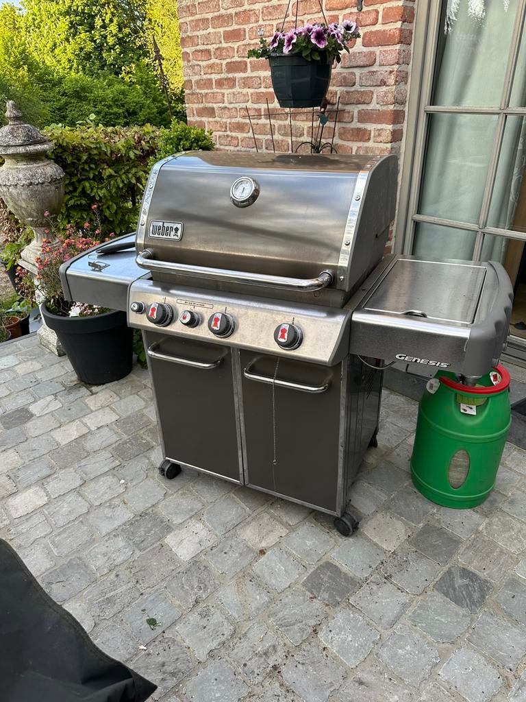 Bbq Weber genesis 3 feux + Sear station et bec externe, Tuin en Terras, Ophalen, Gebruikt