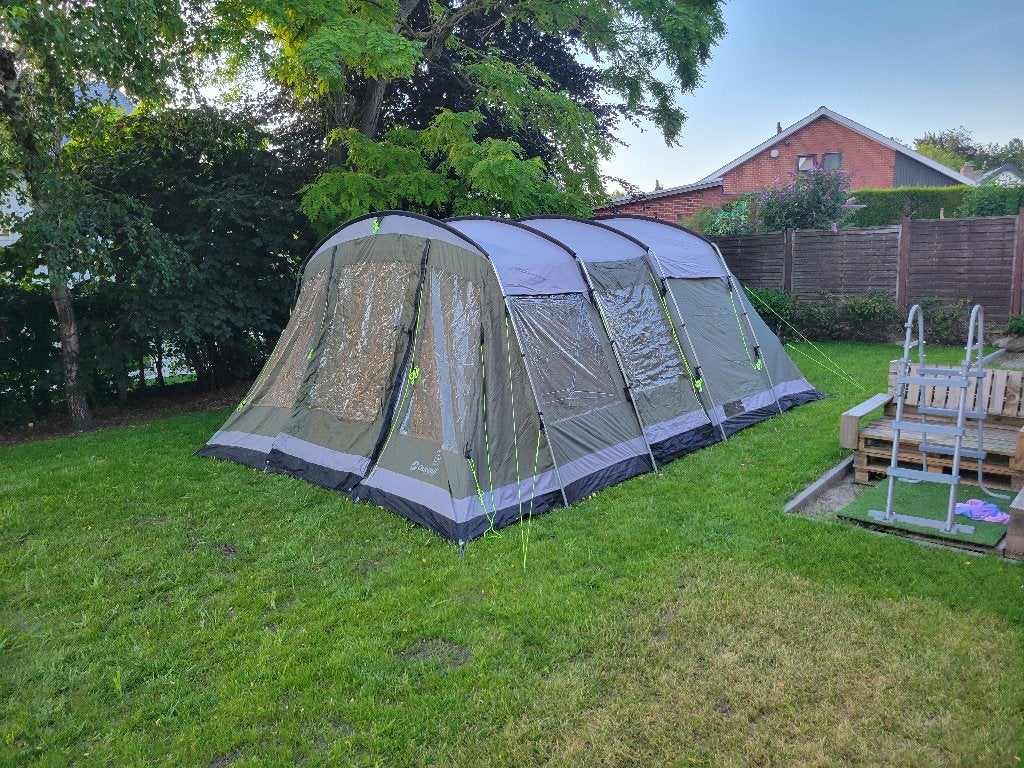 Grote tent Outwell montana 6, Caravanes & Camping, Tentes, Enlèvement, Utilisé, Jusqu'à 6