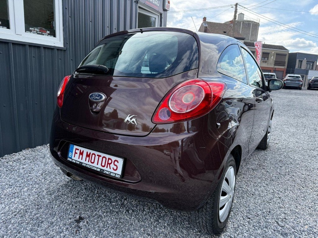 Ford Ka/Ka+ 1.2i / Clim / LEZ OK / Entretien + CT OK, Autos, 1242 cm³, Système audio, Achat, Entreprise