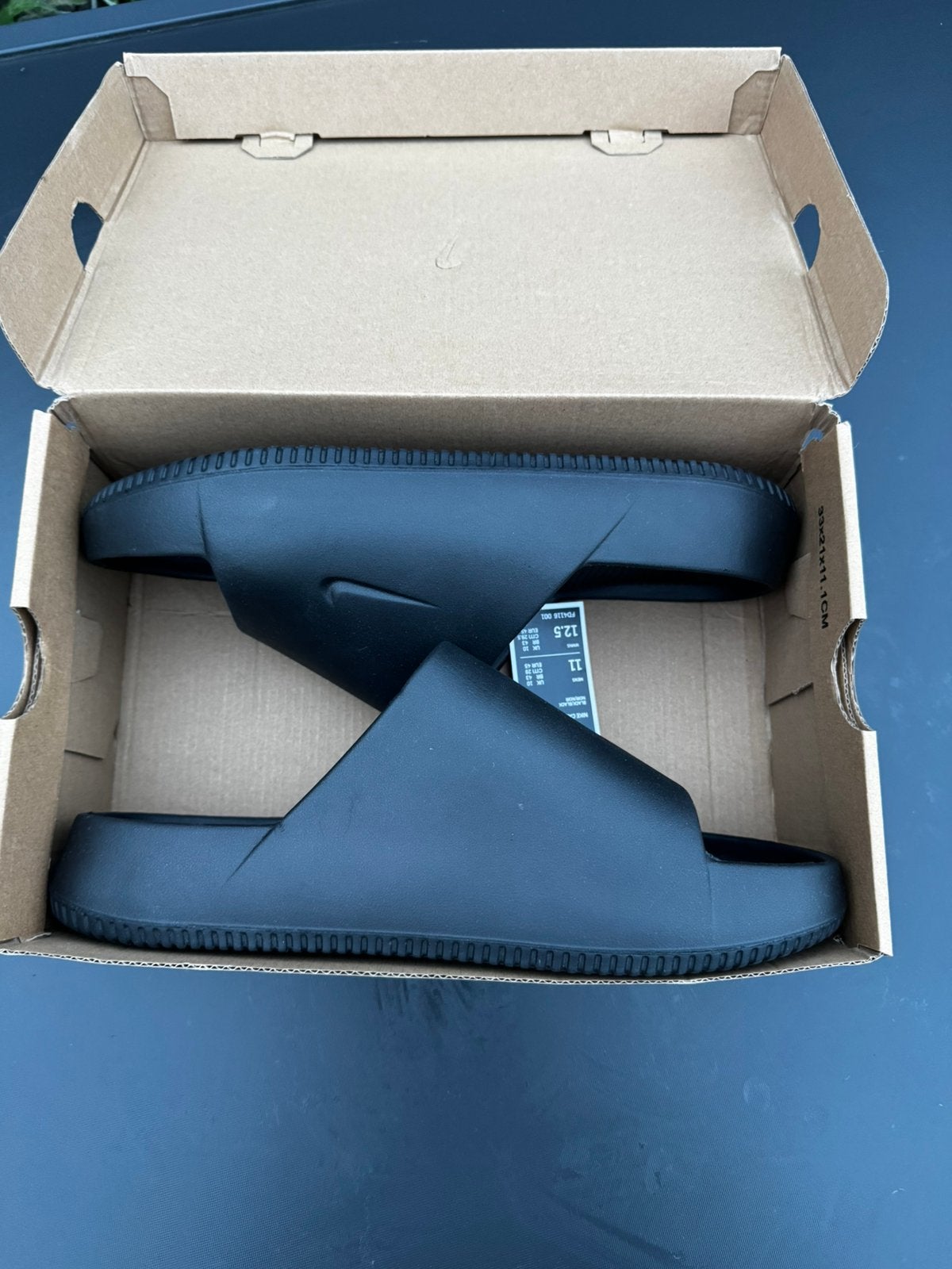Nike slippers met kaartje en doos, Kleding | Heren, Slippers, Zwart, Nieuw, Ophalen of Verzenden
