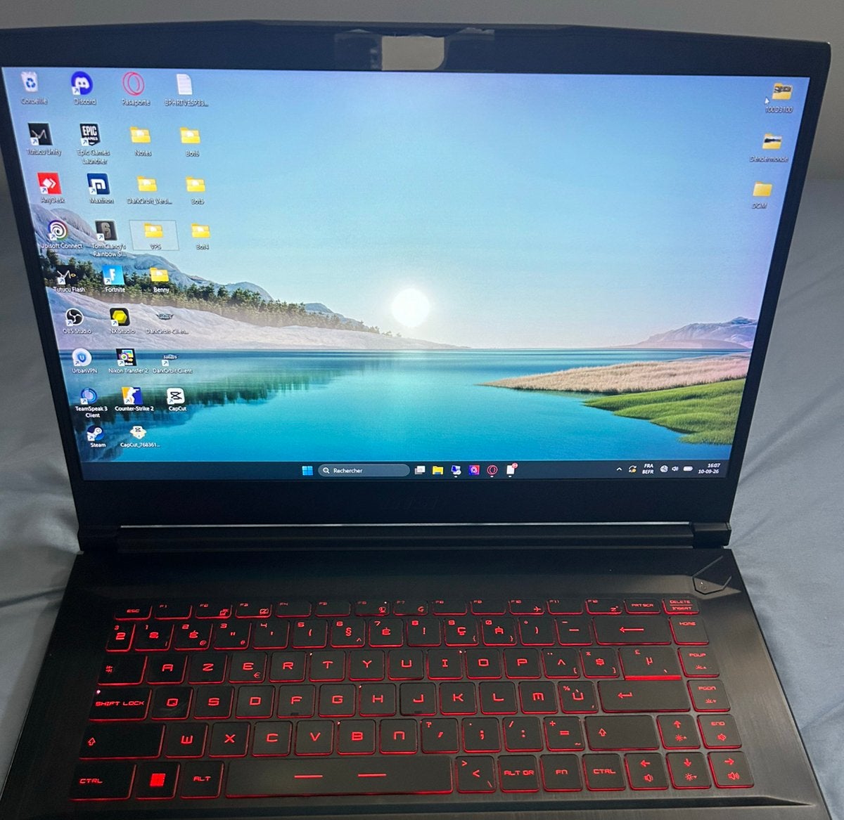 MSI Gamer GF63 Thin 11UD, Computers en Software, Ophalen, Gebruikt, Azerty