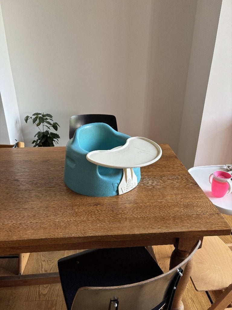 Bumbo Babystoeltje met Tafel, Kinderen en Baby's, Ophalen, Gebruikt, Overige typen, Afneembaar eetblad