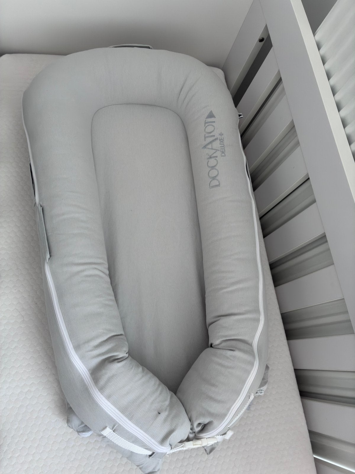 Babynest DOCKATOT deLUXE, Ophalen, Zo goed als nieuw