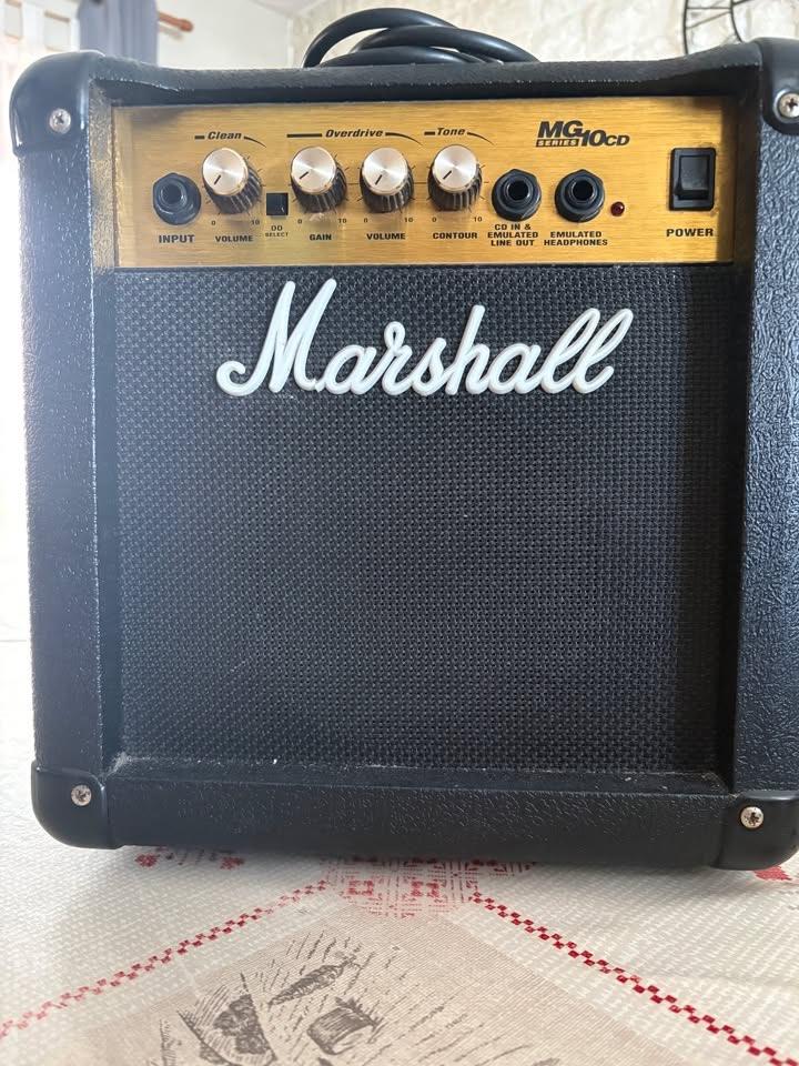 Marshall MG10 gouden cd, Ophalen, Zo goed als nieuw, Gitaar, Minder dan 50 watt