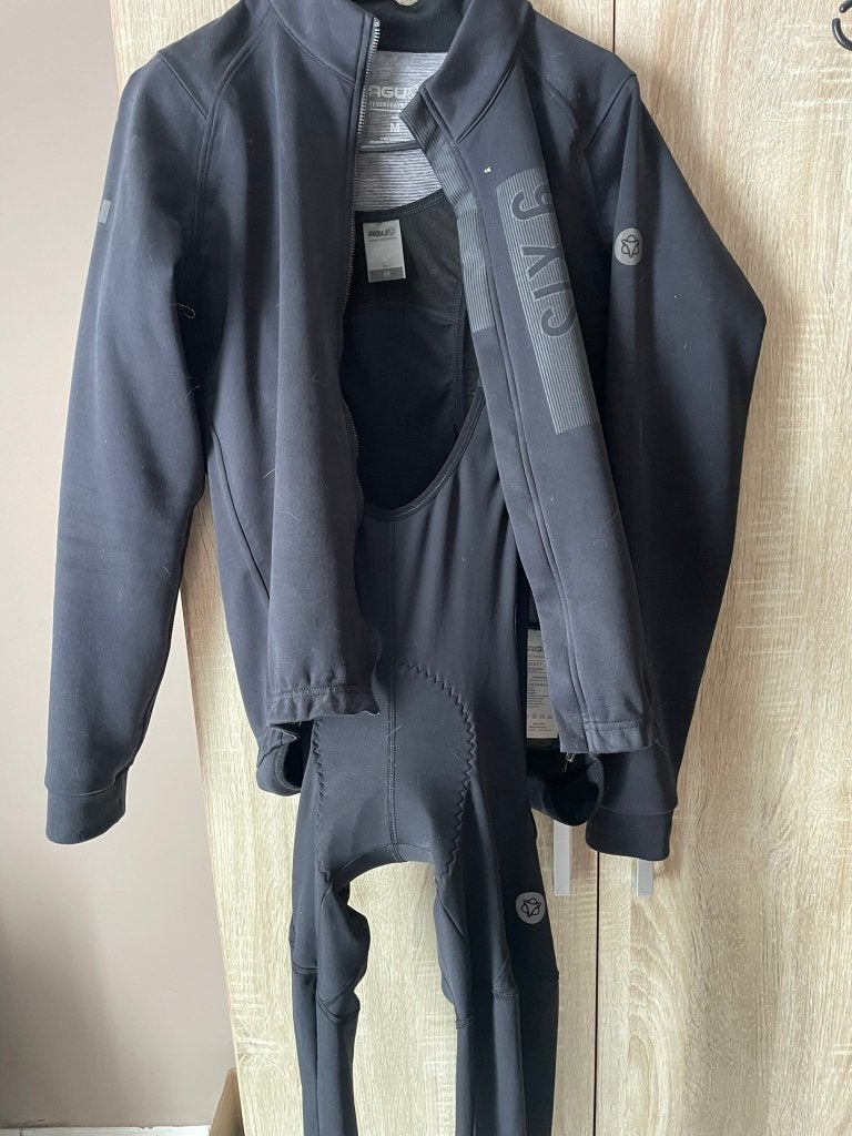 vêtements de cyclisme, tous de la marque AGU, Enlèvement, Comme neuf, Vêtements