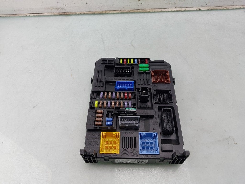 COMPUTER BODY CONTROL ProAce City (|1696917980|9855665180|), Dhr. J. Ham, Gebruikt, Administratie@autoham.nl, Toyota
