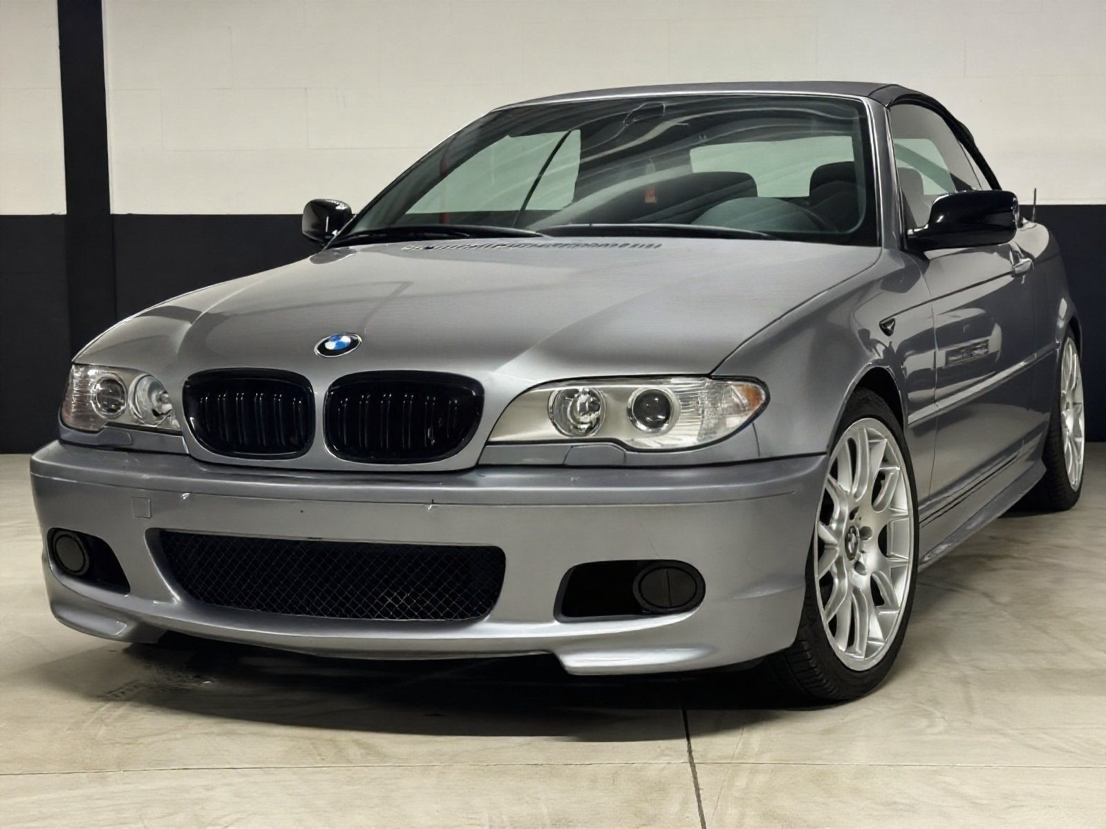 Bmw e46 320CI * Cabrio * 2003 * 239dkm * M Pakket *, Auto's, BMW, 4 zetels, Achterwielaandrijving, Zwart, Cabriolet