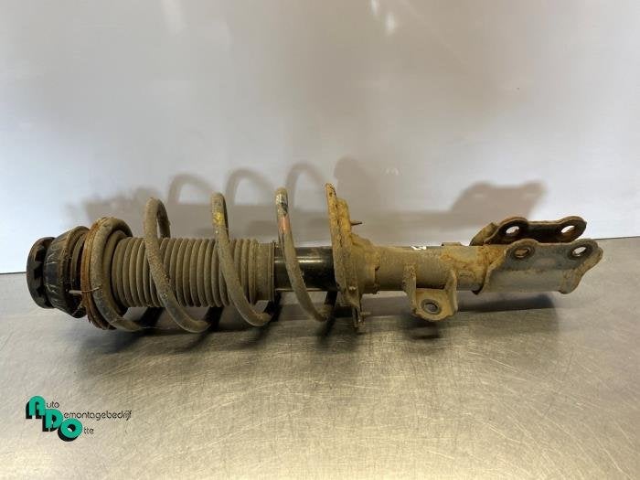 Barre amortisseur avant gauche d'un Kia Rio (Rio 12-), Kia, -, 3 mois de garantie, Utilisé