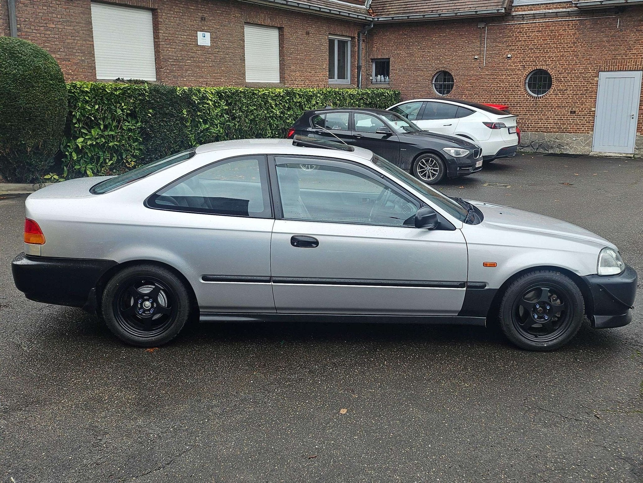 Honda Civic COUPE 1.6i SR 125 CV (bj 1996), Auto's, 4 zetels, https://public.car-pass.be/vhr/ab55470d-3bb8-4903-9907-d3f159c3c065