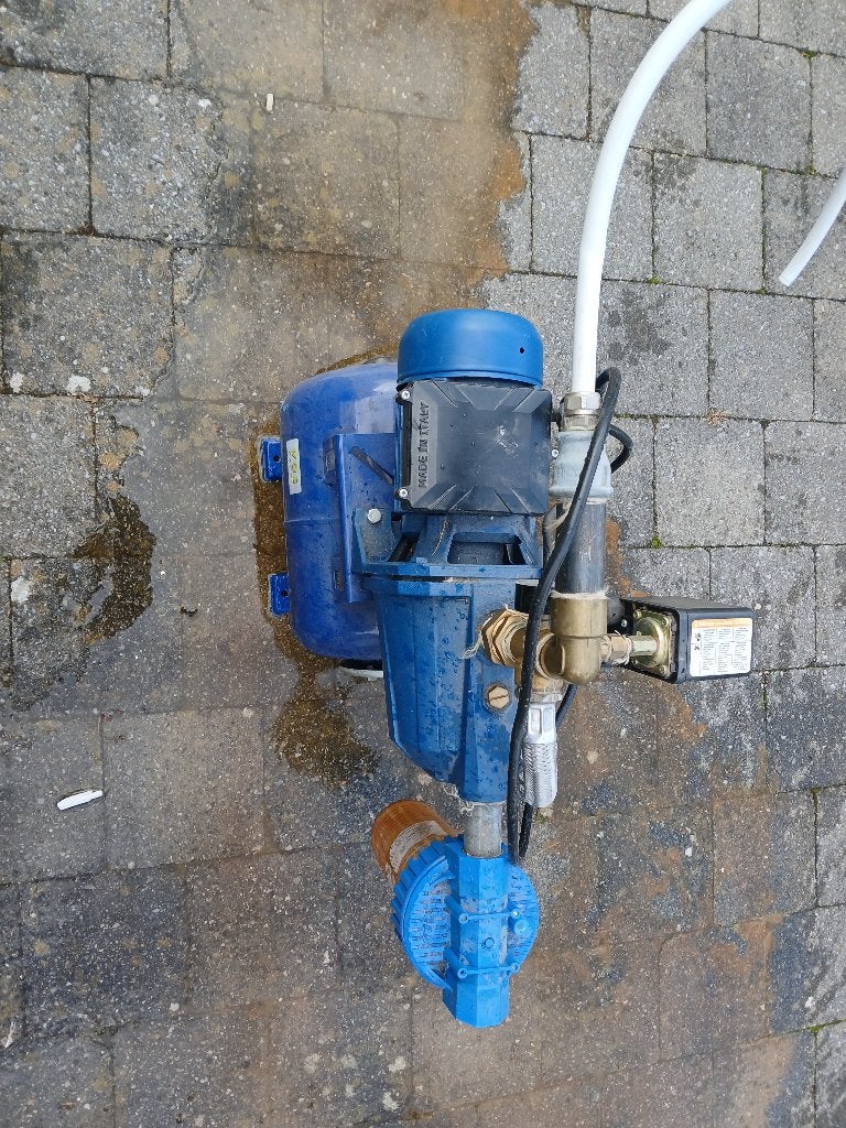 Hydrofoorpomp bauer, Ophalen, Gebruikt, Elektrisch, Hydrofoorpomp