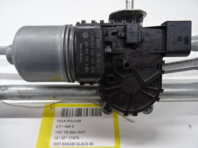 MOTEUR ESSUIE-GLACE AVANT Polo V (6R) (6R1955119), Autos : Pièces & Accessoires, Volkswagen, Mevr. I. Hauben, Utilisé, Rue de l'Espoir 34 34
4030  GRIVEGNÉE, BE