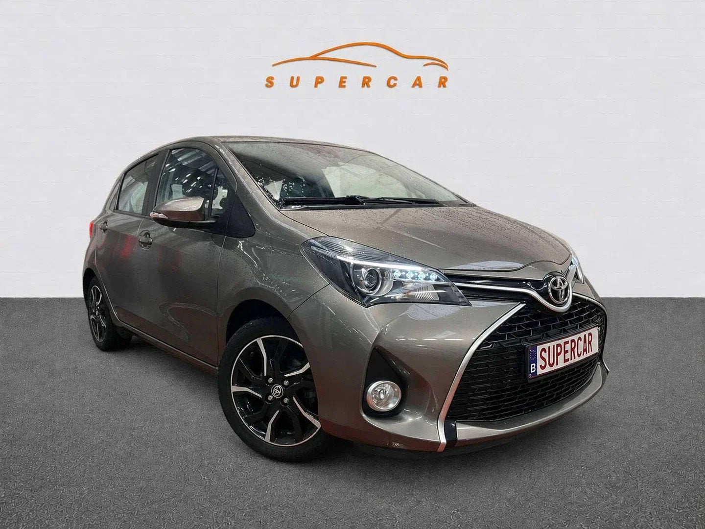 Toyota Yaris Yaris 1.33i VVT-i Lounge * CAMERA * A/C * BLUET, Auto's, Toyota, Automaat, Stof, Gebruikt, 1329 cc