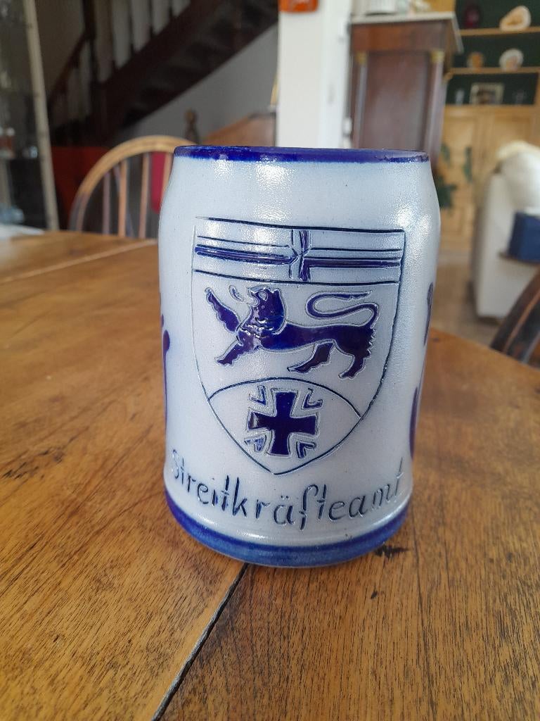 beker  streitkrafteamt duitse strijdkrachten/ bonn/ BWA, Ophalen of Verzenden, Kunstobject