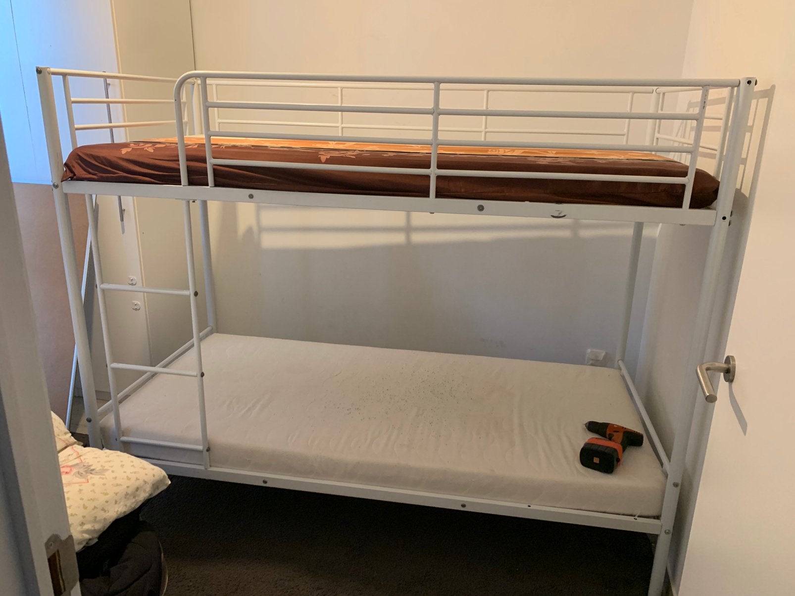Lit superposé 200 x 90 + 2 matelas, Enlèvement, Comme neuf, Lits superposés