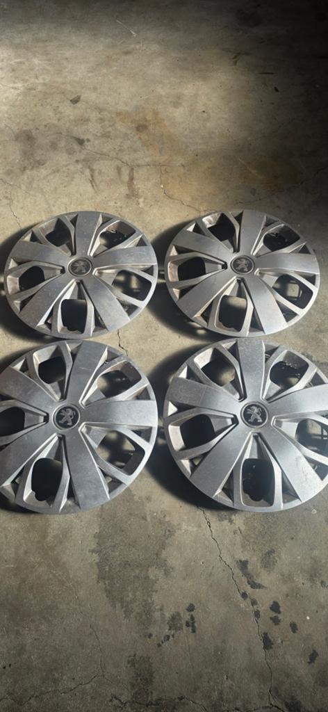 Wieldeksels Peugeot boxer, Auto diversen, Wieldoppen, Ophalen