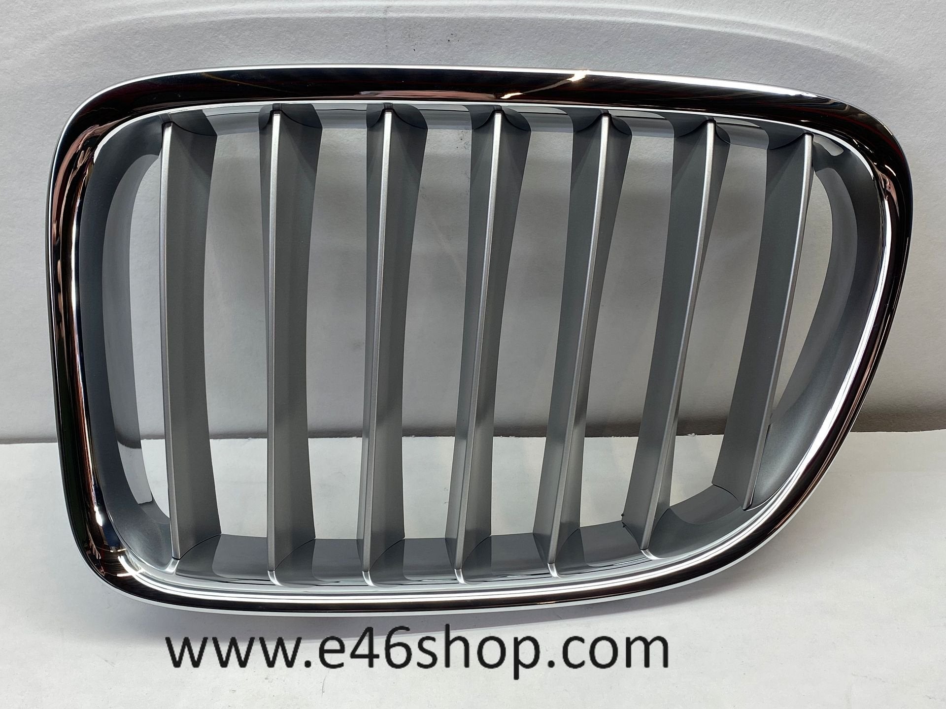 GRILLE LINKS BMW X1 E84 OE 51112993307 NIEUW ORG BMW, Neuf, -, -, Enlèvement ou Envoi