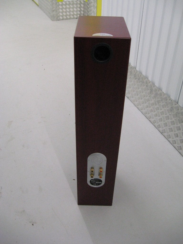 LUIDSPREKERS, Ophalen, Stereo speakers, 120 tot 150 watt, Nieuw