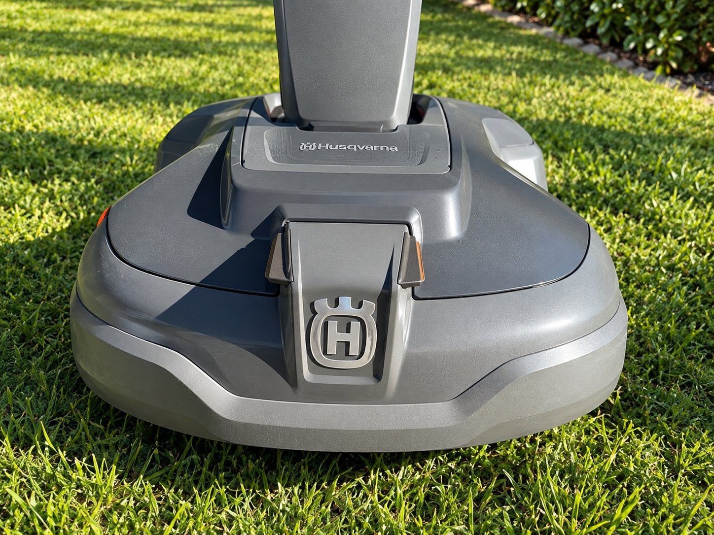 Robot Husqvarna. 310, Enlèvement, Comme neuf