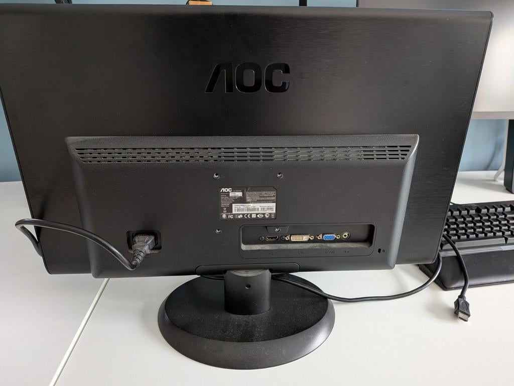 AOC beeldscherm, Computers en Software, Monitoren, Gebruikt, 3 tot 5 ms, 23 inch, LED