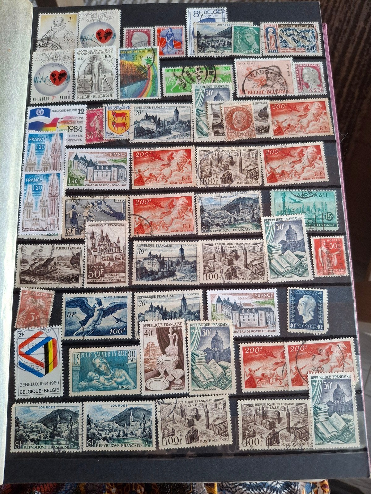 Album met verschillende stempels, Postzegels en Munten, Postzegels | Europa | Frankrijk, Ophalen of Verzenden