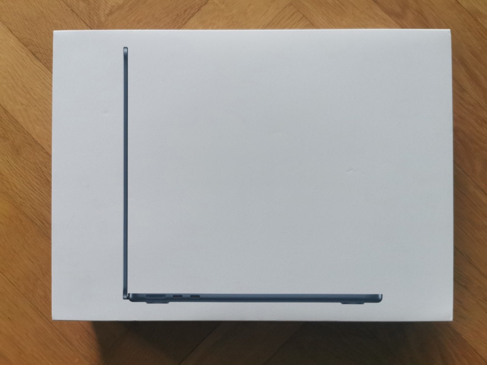 Apple MacBook Air (2025) 13inch M4 16gb memory 256gb storage, Computers en Software, Muizen, Ophalen