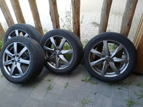 Volvo V70 / Ford 17 inch velgen met Pirelli banden, Auto-onderdelen, Ophalen, Banden en Velgen, 17 inch, Zomerbanden