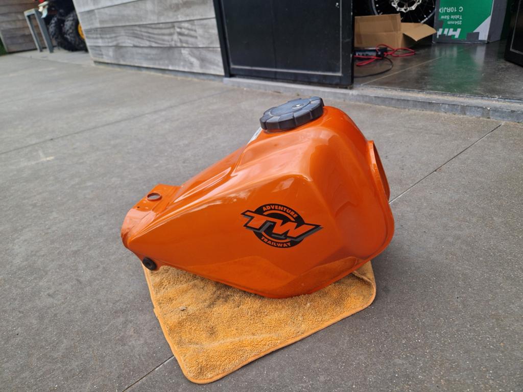 Yamaha TW 125 benzinetank, Ophalen of Verzenden