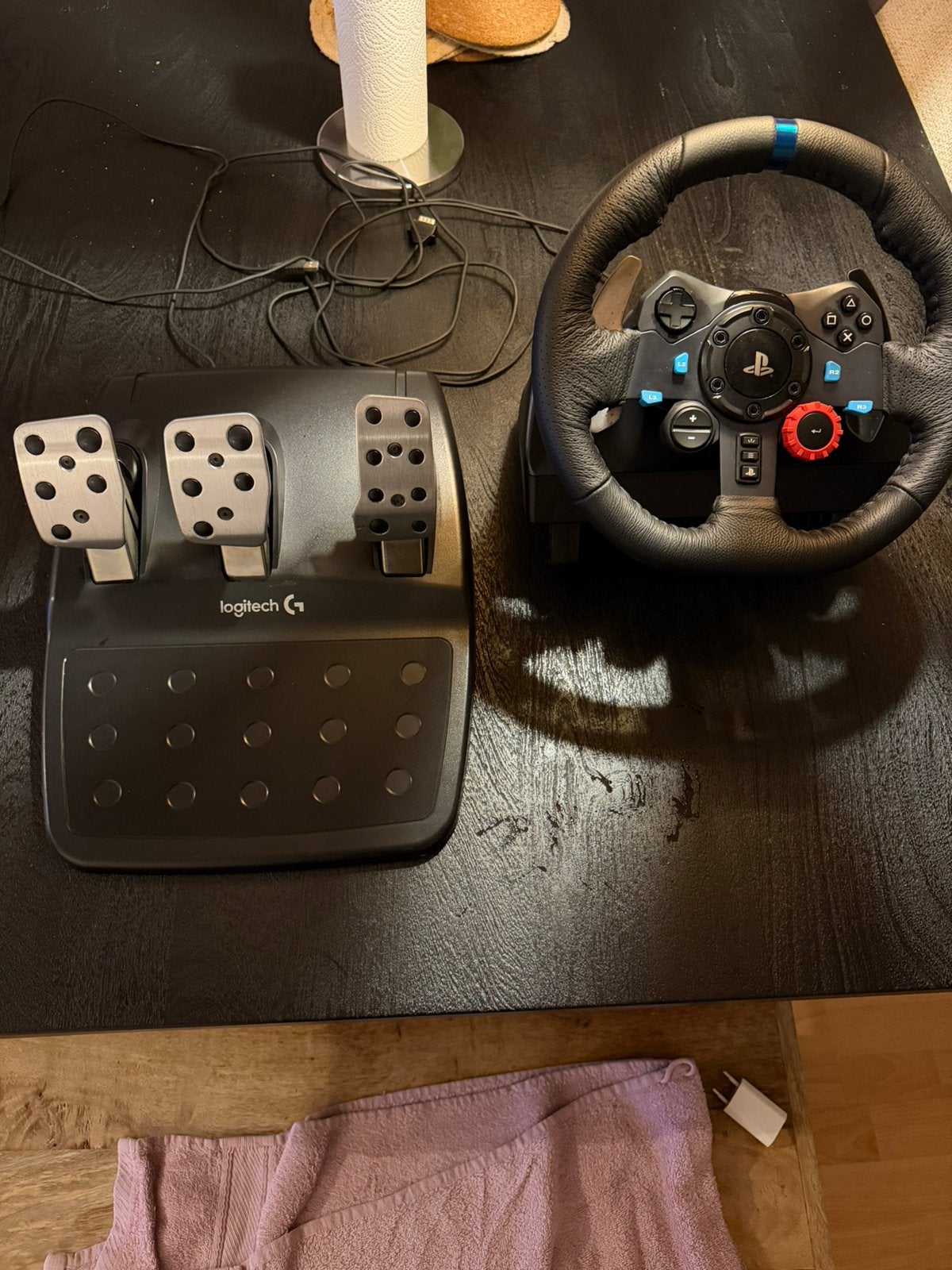 Logitech G29 racestuur met pedalen, Logitech en Sony, PlayStation 4, Ophalen of Verzenden, Zo goed als nieuw