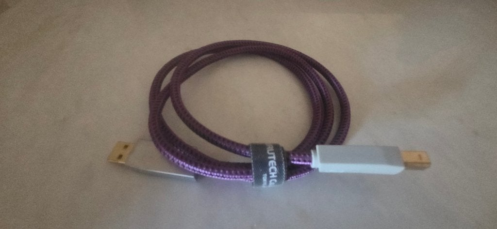 Câble USB (A-B) Audiophile Furutech GT2 Pro  (1m), Enlèvement ou Envoi, Utilisé, Moins de 2 mètres, Autres câbles