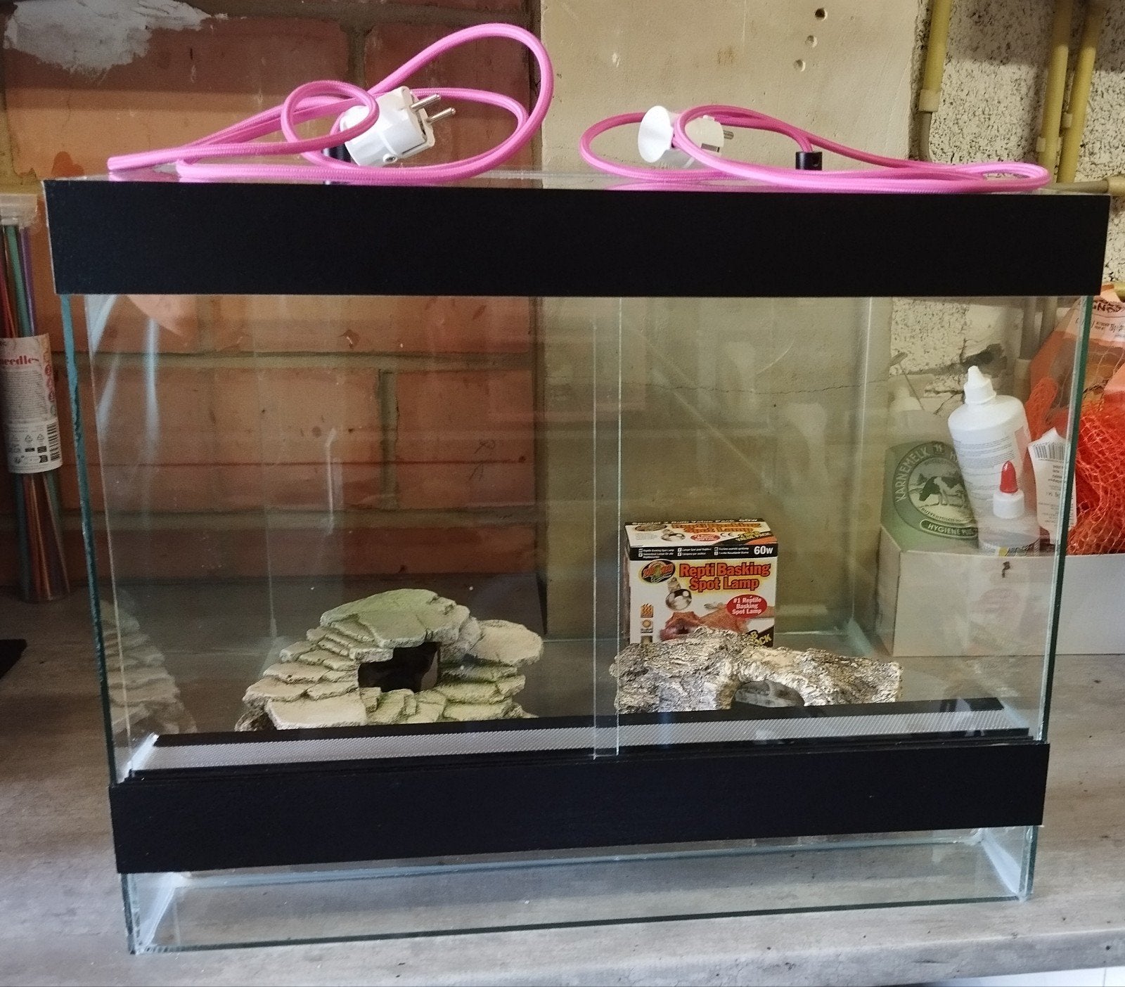 Terrarium alimenté pour reptile(s) En excellent état !, Animaux & Accessoires, Enlèvement, Comme neuf, Terrarium ou Paludarium