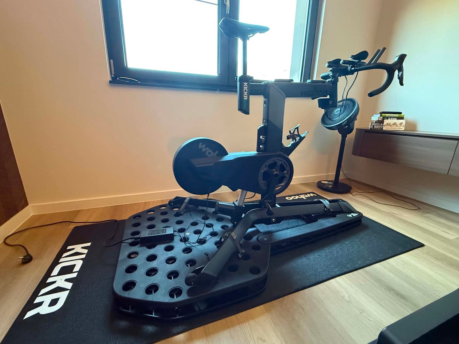 Wahoo KICKR Bike V1 smart bike, Ophalen, Gebruikt, Hometrainer